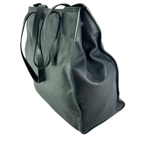 PRADA Authentic Front Logo Black Leather Saffiano Tote Bag Made in Italy - Picture 3 of 14